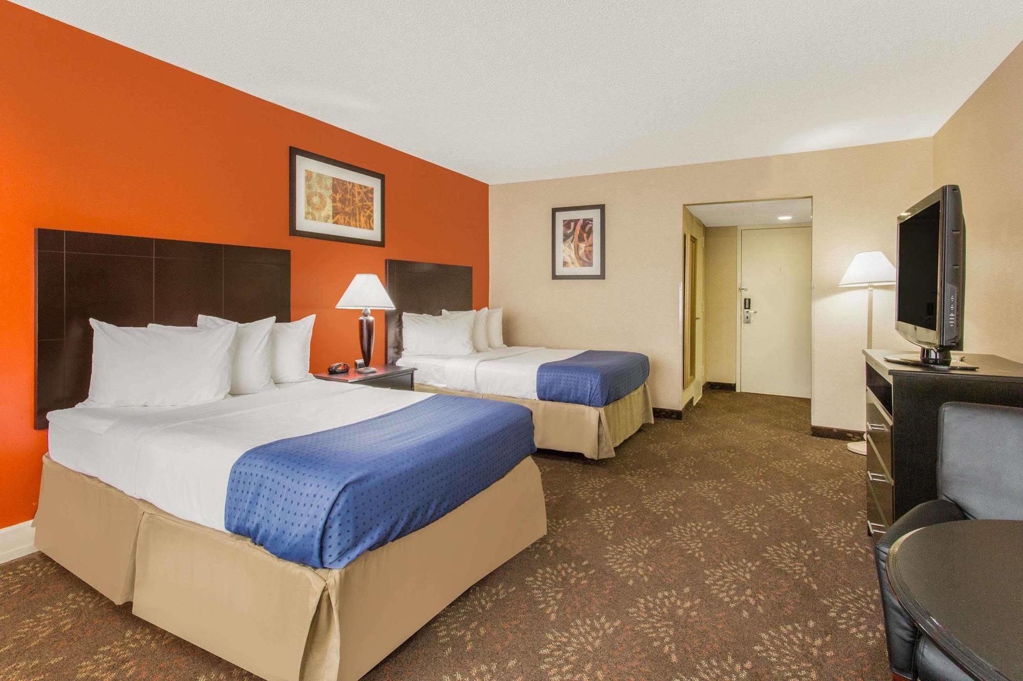 Baymont By Wyndham Fayetteville Fort Bragg Area Kültér fotó